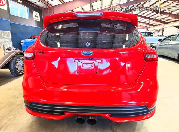 1FADP3L93HL218328 2017 FORD FOCUS Red Առջևի վահանակի տեսք