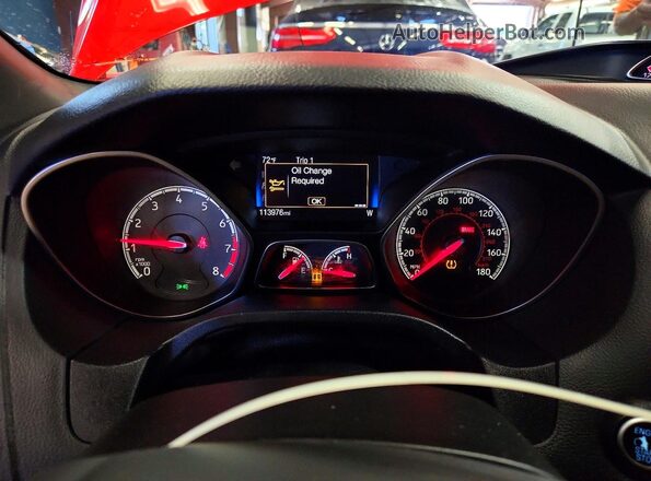 1FADP3L93HL218328 2017 FORD FOCUS Red 