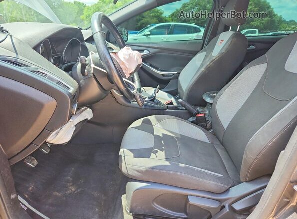 1FADP3L94JL306911 2018 FORD FOCUS Gray Սալոնի դիմացի տեսք