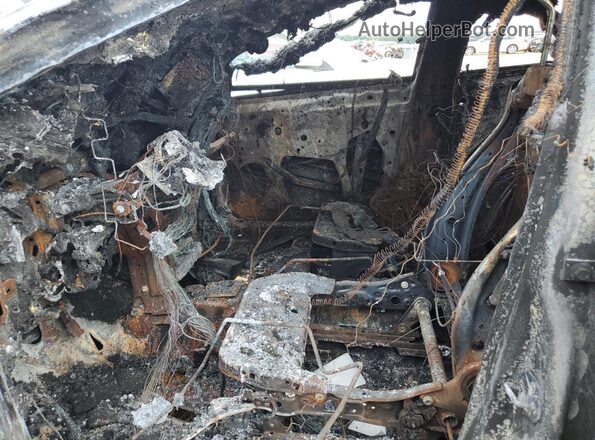1FADP3L95HL302442 2017 FORD FOCUS Burn Front interior view