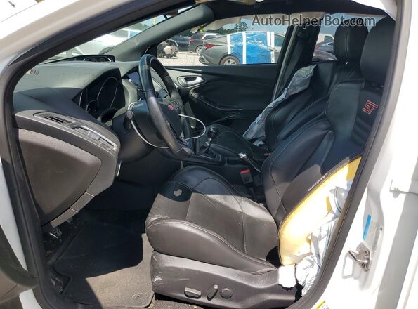 1FADP3L96GL229886 2016 FORD FOCUS White Vista interior delantera