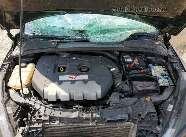 1FADP3L99HL302511 2017 FORD FOCUS Black Rear interior view