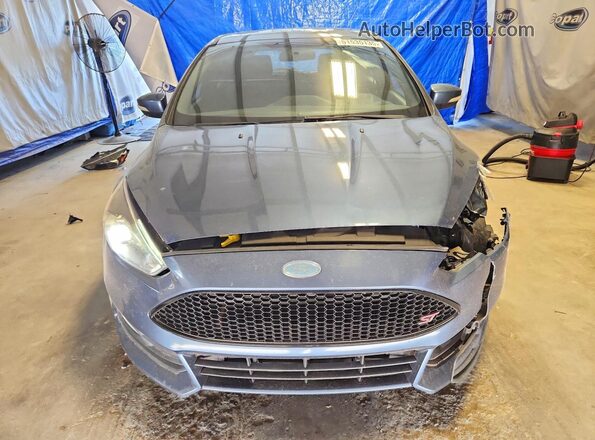 1FADP3L99JL245457 2018 FORD FOCUS Синий Вид спереди