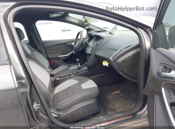1FADP3L9XGL225839 2016 FORD FOCUS ST Gray Вид салону спереду