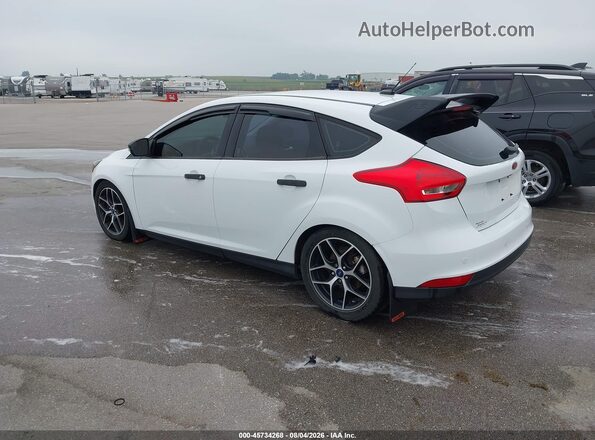 1FADP3M20JL236289 2018 FORD FOCUS Белый Задняя левая четверть