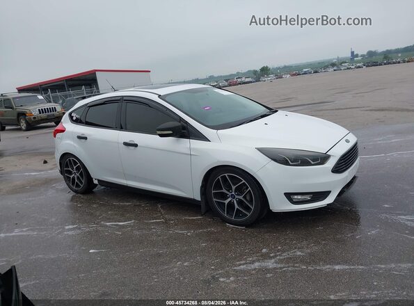 1FADP3M20JL236289 2018 FORD FOCUS Белый Вид задней части салона