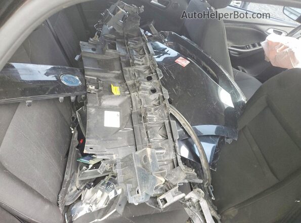 1FADP3M22JL262926 2018 FORD FOCUS Black Widok komory silnika