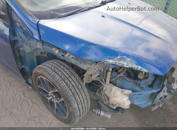 1FADP3M23JL201195 2018 FORD FOCUS Синий Вид спереди