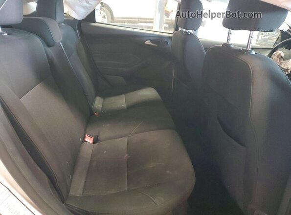 1FADP3M24HL248794 2017 FORD FOCUS White Вид задніх сидінь