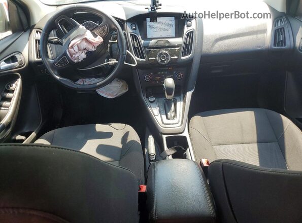 1FADP3M28HL213739 2017 FORD FOCUS White Dashboard view
