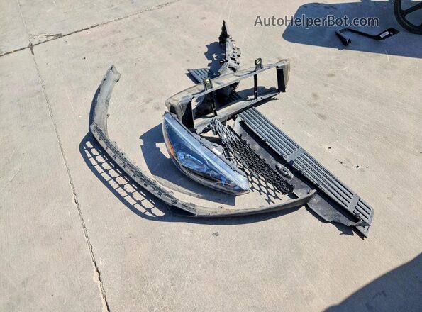1FADP3M28JL210961 2018 FORD FOCUS Gray Շարժիչի բաժամունքի տեսք