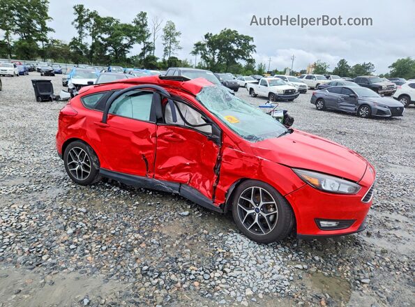 1FADP3M29HL336966 2017 FORD FOCUS Red Front right