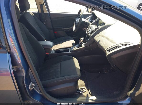 1FADP3M29JL215084 2018 FORD FOCUS Blue წინა სალონის ხედი