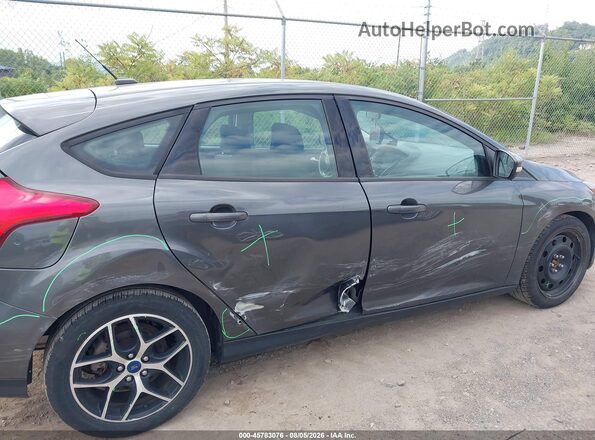 1FADP3M2XJL243637 2018 FORD FOCUS Gray Вид спереду
