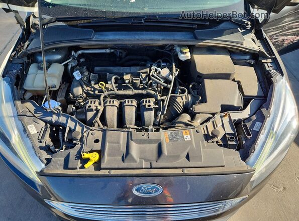 1FADP3N22HL320588 2017 FORD FOCUS Gray Սալոնի հետևի տեսք