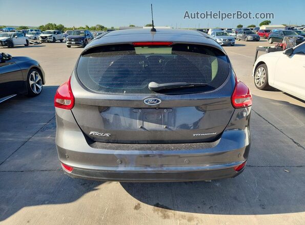 1FADP3N22HL320588 2017 FORD FOCUS Gray Հետևի տեսք