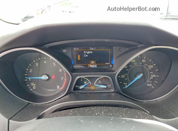 1FADP3N24GL302639 2016 FORD FOCUS Blue ხელსაწყოთა პანელის ხედი
