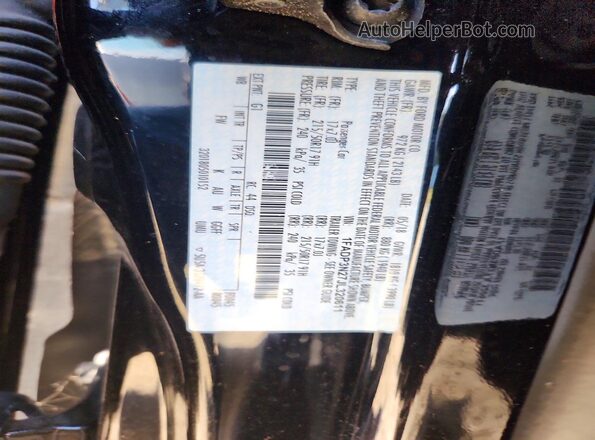 1FADP3N27JL320611 2018 FORD FOCUS Black Vista del compartimento del motor