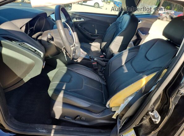 1FADP3N27JL320611 2018 FORD FOCUS Black Vista interior delantera