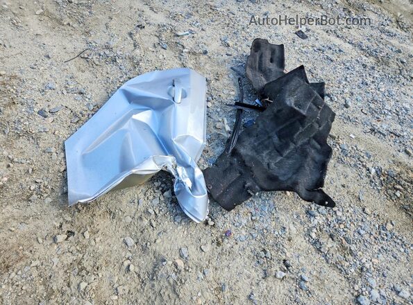 1FADP3N28GL260069 2016 FORD FOCUS Silver ძრავის განყოფილების ხედი