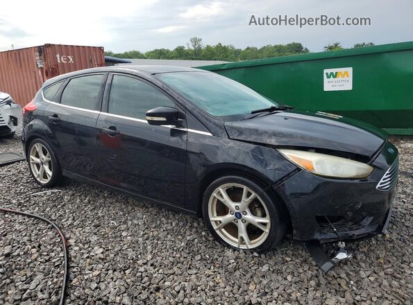 1FADP3N28GL279429 2016 FORD FOCUS Черный Передняя правая четверть