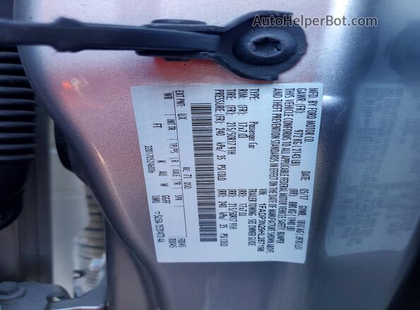 1FADP3N29HL287198 2017 FORD FOCUS Silver Vista del compartimento del motor