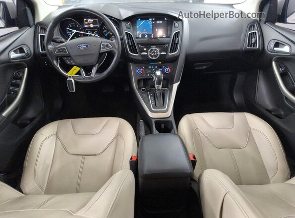 1FADP3N29JL314521 2018 FORD FOCUS White Dashboard view