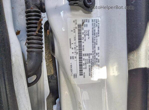 1FADP3N29JL314521 2018 FORD FOCUS White Engine compartment view