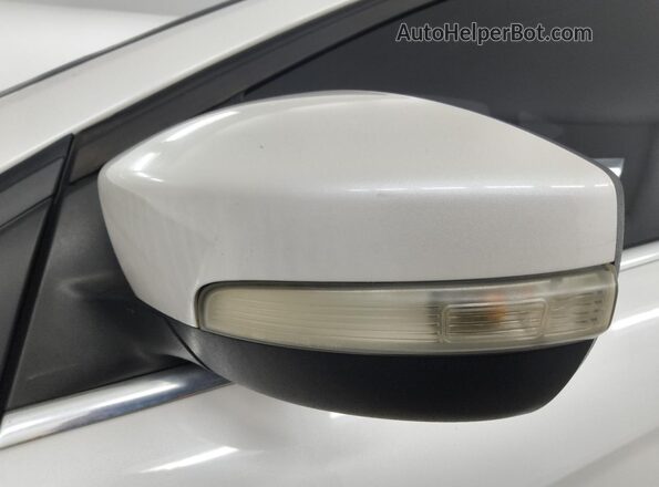 1FADP3N29JL314521 2018 FORD FOCUS White 