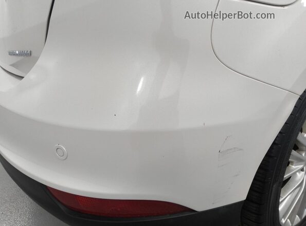 1FADP3N29JL314521 2018 FORD FOCUS White 