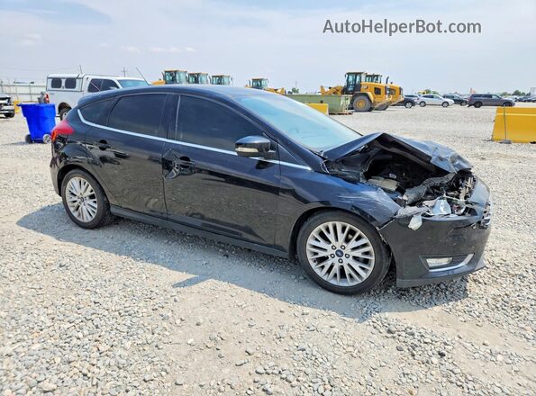 1FADP3N2XHL287887 2017 FORD FOCUS Black Przód prawy