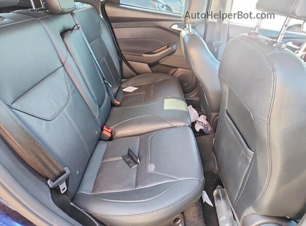 1FADP3N2XHL317924 2017 FORD FOCUS Синий Вид задних сидений
