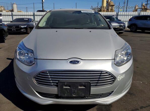 1FADP3R45GL380018 2016 FORD FOCUS Silver Դիմացի տեսք