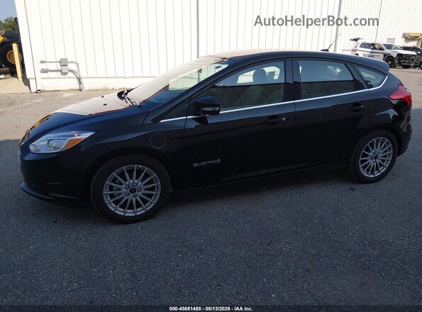 1FADP3R46GL396163 2016 FORD FOCUS ELECTRIC Black Front view