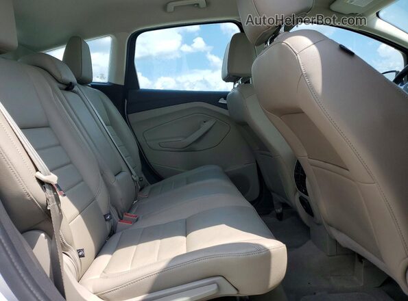 1FADP5BU2GL107785 2016 FORD C-MAX White Vista interior trasera