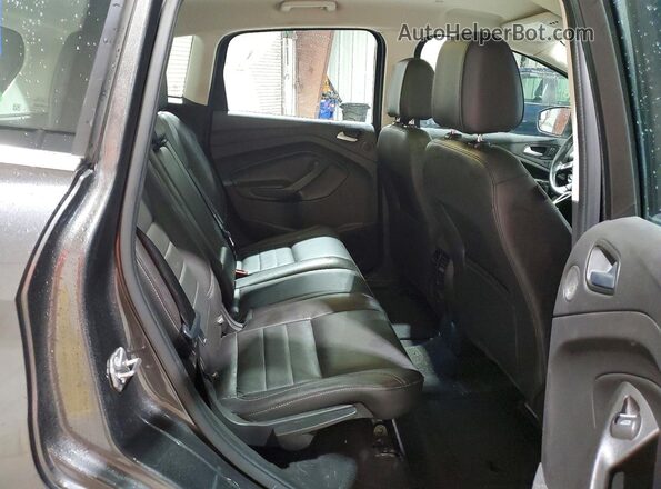 1FADP5CU7GL112611 2016 FORD C-MAX Gray Vista interior trasera
