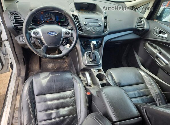 1FADP5EUXHL101178 2017 FORD C-MAX White Vista del salpicadero