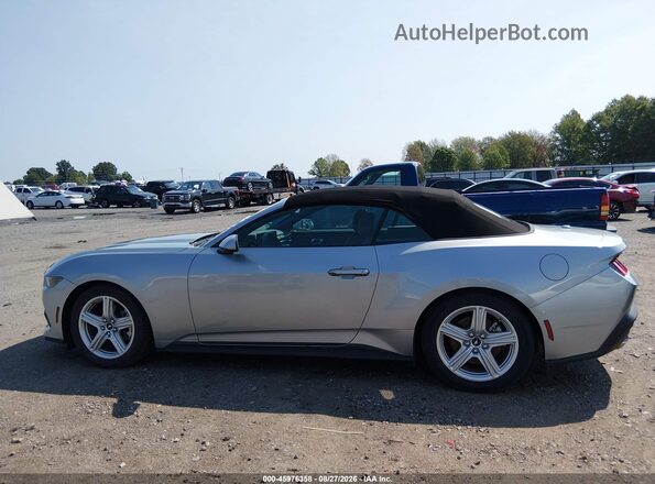 1FAGP8UH7T5115300 2026 FORD MUSTANG Silver Սալոնի 360 աստիճան տեսք