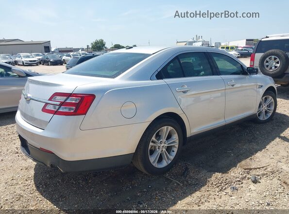 1FAHP2D81HG111207 2017 FORD TAURUS Серебряный Задняя правая четверть