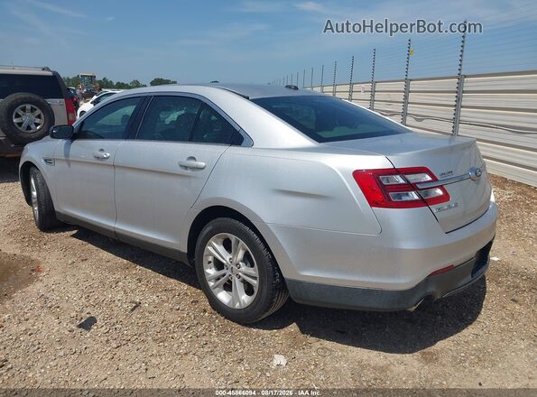 1FAHP2D81HG111207 2017 FORD TAURUS Серебряный Задняя левая четверть