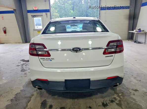 1FAHP2D85GG157167 2016 FORD TAURUS Белый Вид сзади