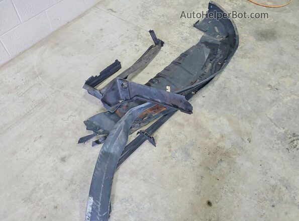 1FAHP2D85GG157167 2016 FORD TAURUS Белый Вид подкапотного пространства