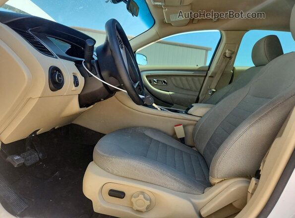 1FAHP2D87JG133296 2018 FORD TAURUS White Widok wnętrza z przodu