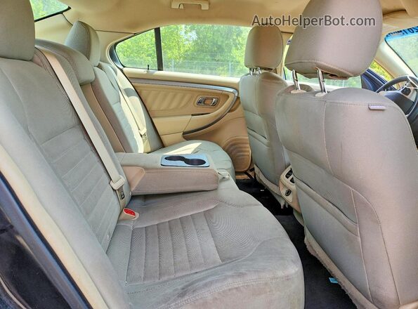 1FAHP2D88GG109890 2016 FORD TAURUS Black Rear seats view