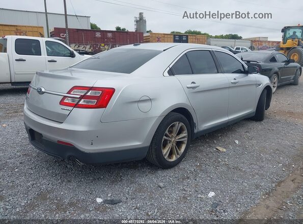 1FAHP2D8XJG118159 2018 FORD TAURUS Silver Rear right