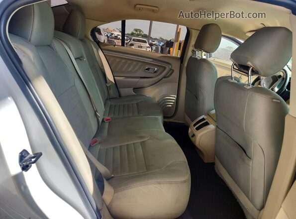1FAHP2D8XKG106935 2019 FORD TAURUS White უკანა სავარძლების ხედი