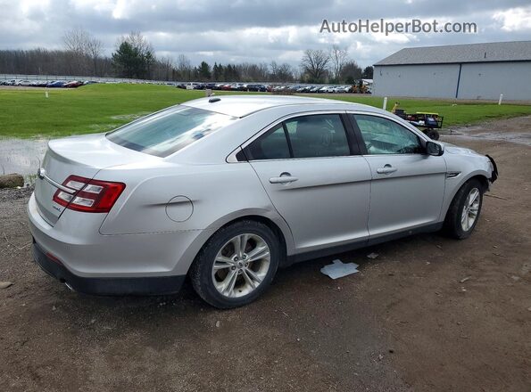 1FAHP2E86JG112227 2018 FORD TAURUS White Trasero derecho