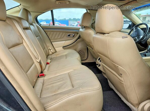1FAHP2E8XGG118735 2016 FORD TAURUS Green უკანა სავარძლების ხედი
