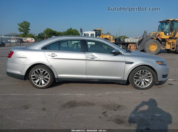 1FAHP2F87KG109871 2019 FORD TAURUS Серебряный Вид задней части салона