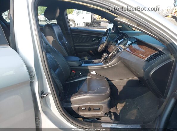 1FAHP2F87KG109871 2019 FORD TAURUS Серебряный Вид салона спереди